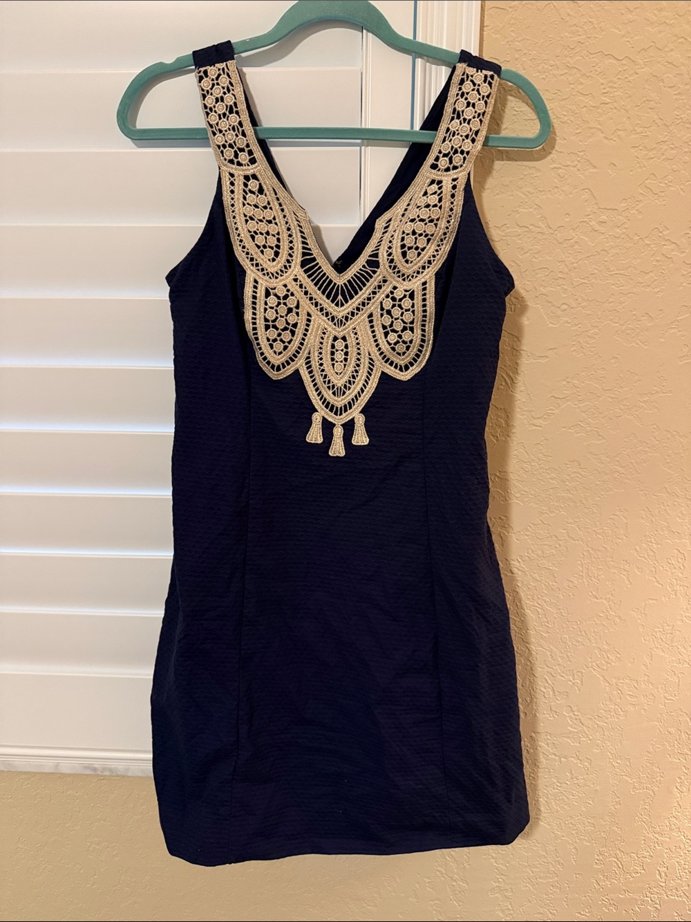 Lilly Pulitzer Navy Dress with Gold Crochet Accents size 6